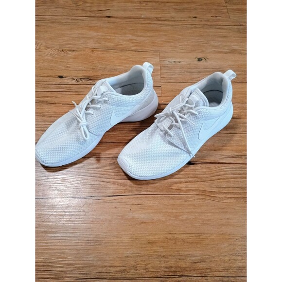 Nike Shoes - Nike Roshe One Triple Women’s Sneakers Running Shoes White Size 8